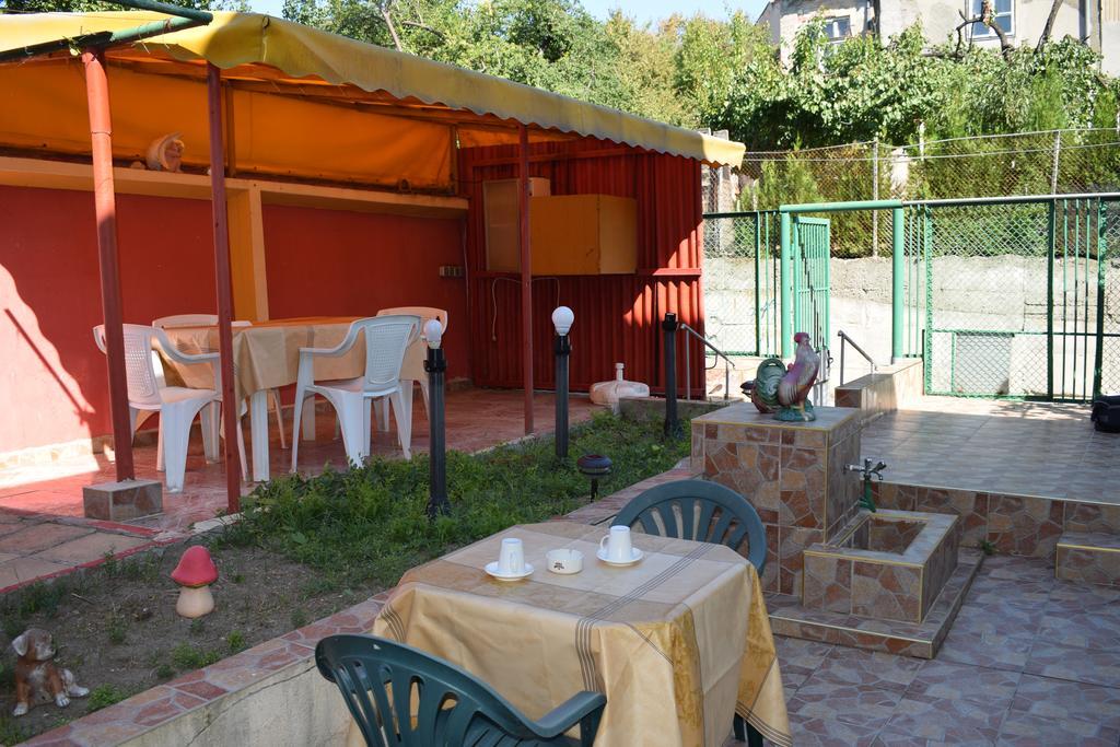 Two Bedroom Townhouse Mika Ruse Zewnętrze zdjęcie